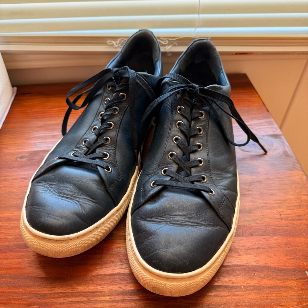 Thursday Everyday Shoes Men Size 13 navy Leather Low Top Casual Sneaker Comfort